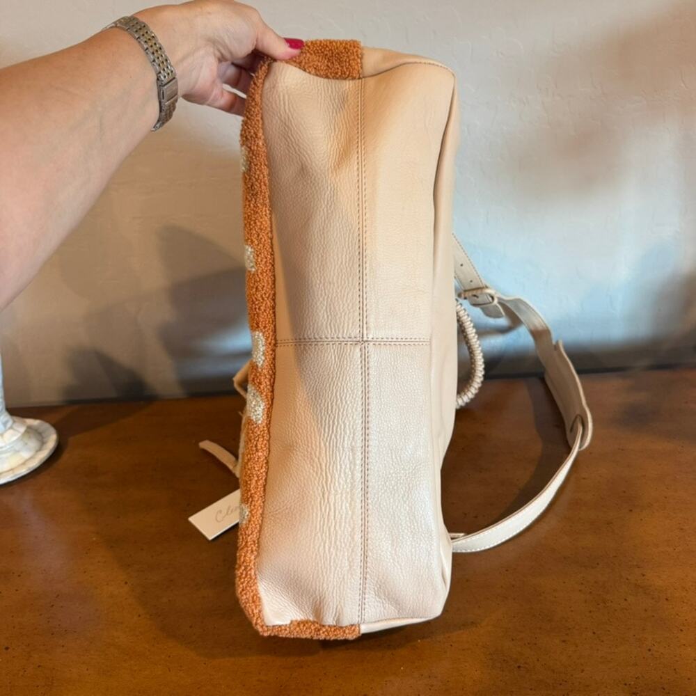 CLEOBELLA Breezy Palms Weekender Bag Moccasin NWT Sold Out - Picture 9 of 16